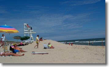 Main_Beach_Lifeguards.jpg